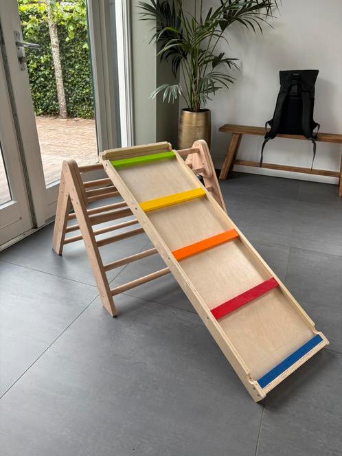 Houten Pikler Driehoek met Glijbaan – Playtive (Lidl), Kinderen en Baby's, Speelgoed | Houten speelgoed, Zo goed als nieuw, Overige typen