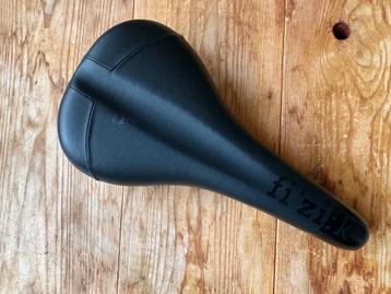 Fizik Monte 143 mm beschikbaar voor biedingen