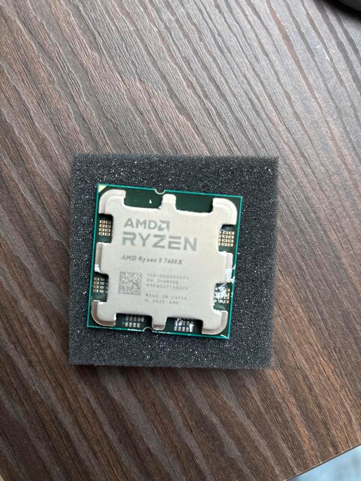 AMD Ryzen 5 7600X Processor, Computers en Software, Processors, Gebruikt, 6-core, 4 Ghz of meer, Ophalen