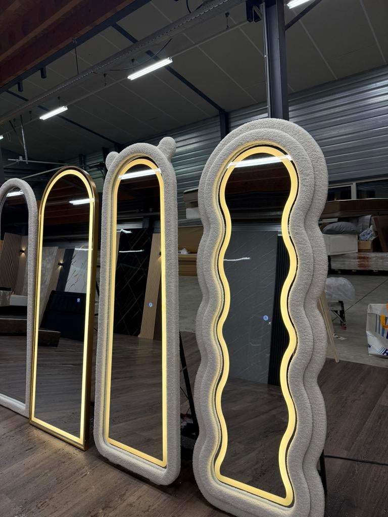 Teddy Spiegel met LED Verlichting, Nieuw, Ophalen of Verzenden, 75 tot 100 cm, Overige vormen