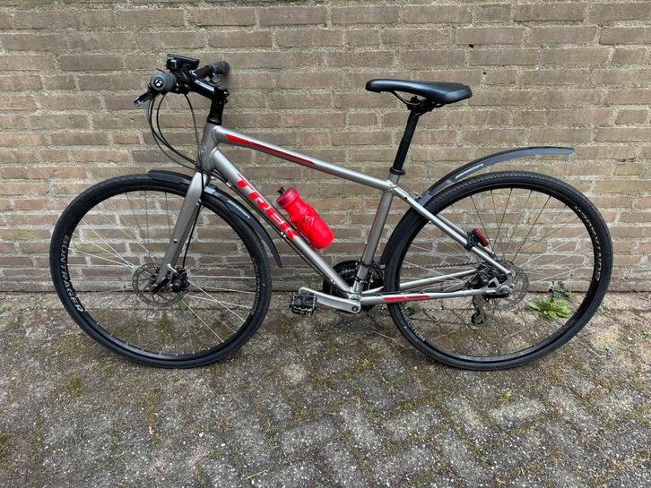 Mooie Trek FX-2 hybride/gravel fiets!, Fietsen en Brommers, Fietsen | Mountainbikes en ATB, Zo goed als nieuw, Trek, Ophalen
