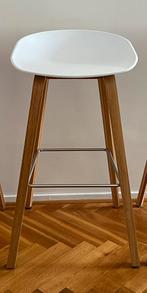 HAY About a Stool AAS32 Barkruk - H 75 cm - Oak - White, Huis en Inrichting, Barkrukken, 1 kruk, Ophalen, Zo goed als nieuw