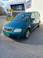 Volkswagen Touran 1.6 Highline 7P 85KW 2003 Groen, Auto's, Volkswagen, 74 €/maand, Origineel Nederlands, Bedrijf, Handgeschakeld