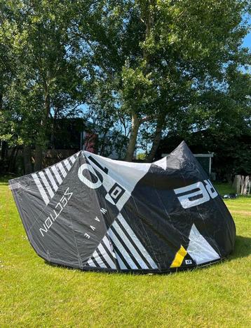 Core Section | 10M | Wave/Freeride/Beginner beschikbaar voor biedingen