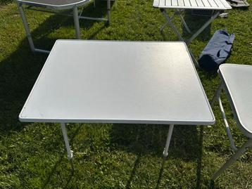 2 Camping Tafels - €10 per stuk! beschikbaar voor biedingen