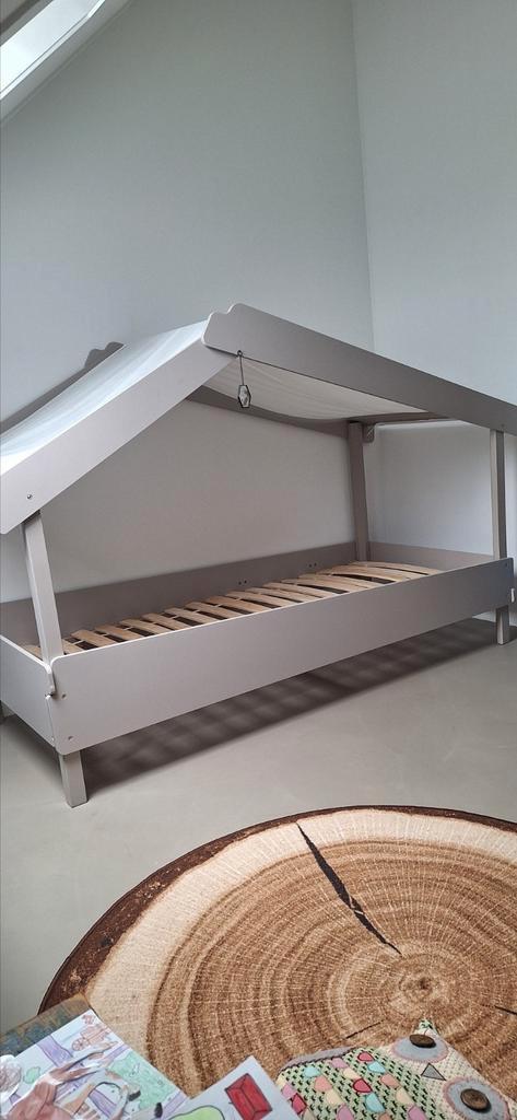 Bed, Huis en Inrichting, Slaapkamer | Bedden, Gebruikt, Eenpersoons, 90 cm, 200 cm, Hout, Wit, Ophalen