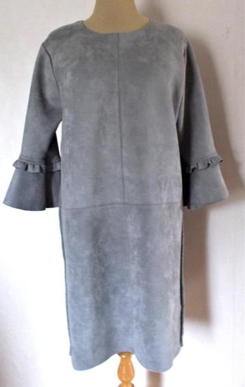 Grijze suede look jurk met aparte mouwen v Sandro Ferrone! L beschikbaar voor biedingen