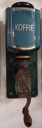 Oude Wand Koffiemolen Petrol Kleur met Gouden Accenten, Ophalen