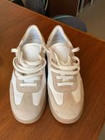 Ongebruikte remonte sneakers m 39, Wit, Ophalen of Verzenden, Sneakers of Gympen, Nieuw