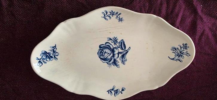 Maastricht porselein – Claridge à la Rose – 3 ovale schalen, Antiek en Kunst, Antiek | Schalen, Ophalen of Verzenden