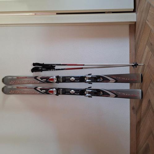 Skies met bijbehoren., Sport en Fitness, Skiën en Langlaufen, Ophalen