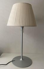 Flos Romeo tafellamp design Philippe Starck, Huis en Inrichting, Lampen | Tafellampen, Modern design, Gebruikt, 50 tot 75 cm, Verzenden