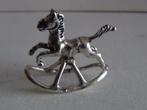 Miniatuur zilver ER25 hobbelpaard zilveren miniaturen, Antiek en Kunst, Verzenden, Zilver