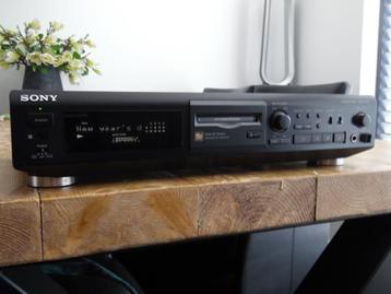 Mooie Sony Minidisc recorder type MDS-JE510 beschikbaar voor biedingen
