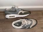 Wit met groene nike airmax, Wit, Ophalen of Verzenden, Nike air max, Sneakers of Gympen