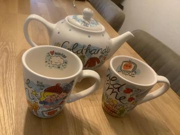 Blond Amsterdam winter theepot en mok beschikbaar voor biedingen