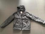 Nieuwe warme nike jas maat S te koop, Kleding | Dames, Jassen | Winter, Ophalen of Verzenden, Nieuw, Maat 36 (S), Zwart