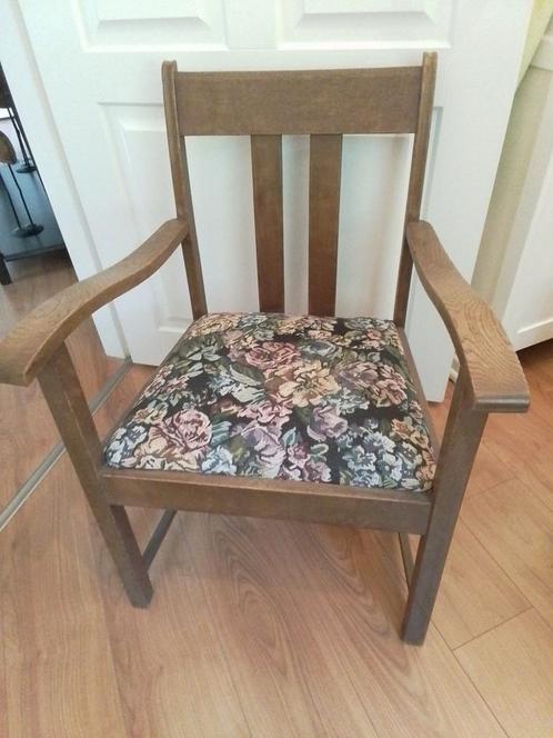 2 zeer solide houten fauteuils, Antiek en Kunst, Antiek | Meubels | Stoelen en Banken, Ophalen
