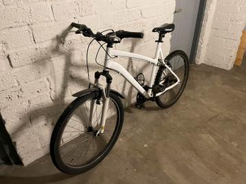 Decathlon Fiets Maat 26 – Schijfrem/ – Goede Staat pri 65€ beschikbaar voor biedingen