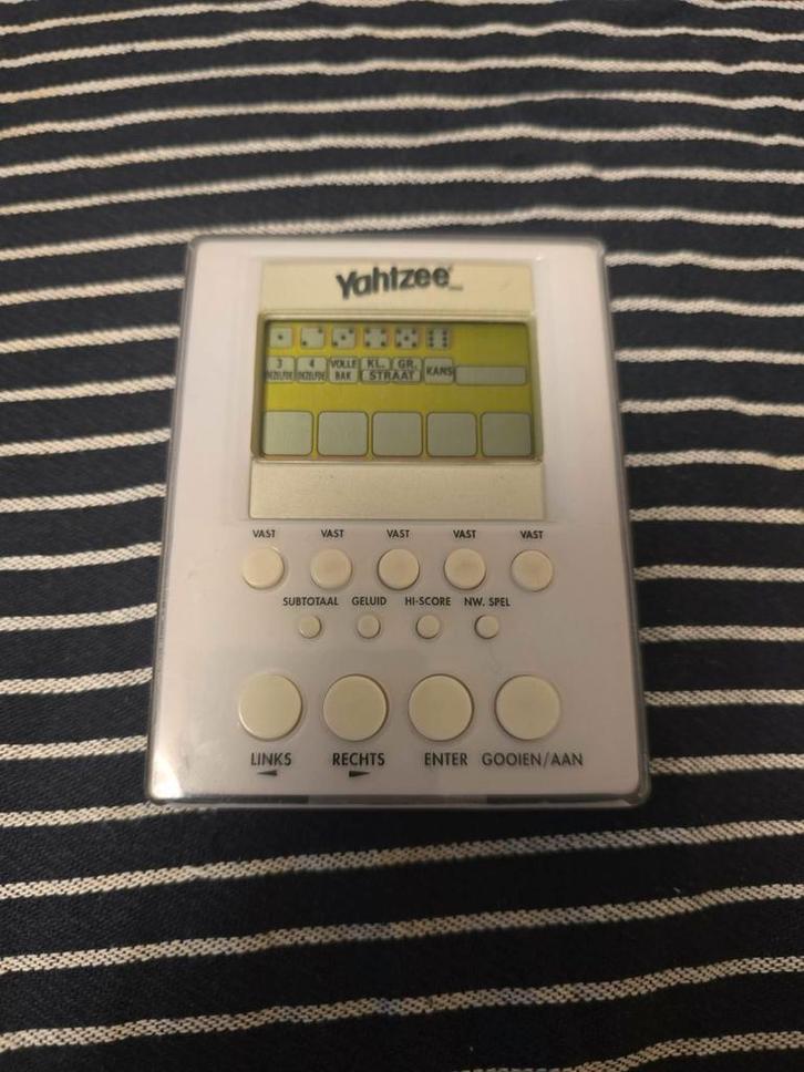 Yahtzee Handheld Spelcomputer, Spelcomputers en Games, Spelcomputers | Overige, Zo goed als nieuw, Ophalen of Verzenden