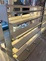 kast met spiegel aan de zijkant, Ophalen, Zo goed als nieuw