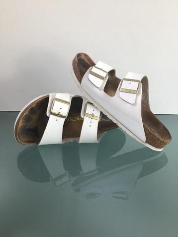 GRATIS VERZENDEN | BIRKENSTOCK Arizona witte slippers 41 beschikbaar voor biedingen