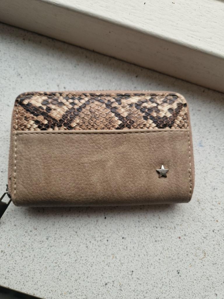 NIEUWE LEREN PORTEMONNEE MET SLANGENDECORATIE, Ophalen of Verzenden, Nieuw