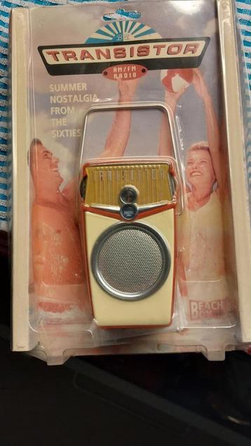 Transistor (nood)radio jaren 50, remake uit 1998. beschikbaar voor biedingen