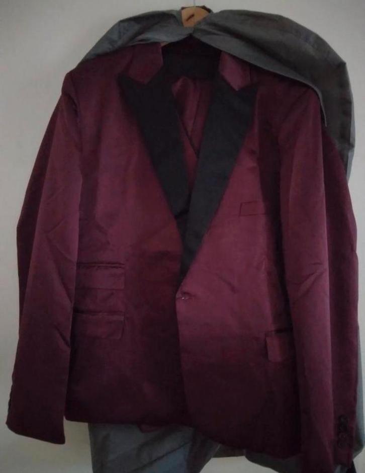 Nieuw Bordeauxrode / Zwarte 3 delig pak - Maat 4XL, Kleding | Heren, Kostuums en Colberts, Nieuw, Overige maten, Rood, Ophalen of Verzenden