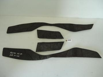 AN400 2008 - 2009 Suzuki Rubber Rubber divers D1-21836 beschikbaar voor biedingen