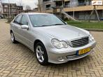 Mercedes-Benz C-klasse 180 K. Elegance, Trekhaak, Pdc, Cruis, 1385 kg, Achterwielaandrijving, Zwart, 75 €/maand