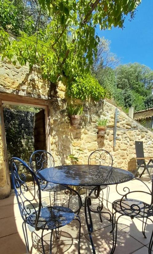 vakantiehuis te huur, Vakantie, Vakantiehuizen | Frankrijk, Provence en Côte d'Azur, Overige typen, Dorp, Aan meer of rivier, In bergen of heuvels