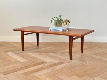 Vintage salontafel massief teak hout jaren 50/60/70 beschikbaar voor biedingen