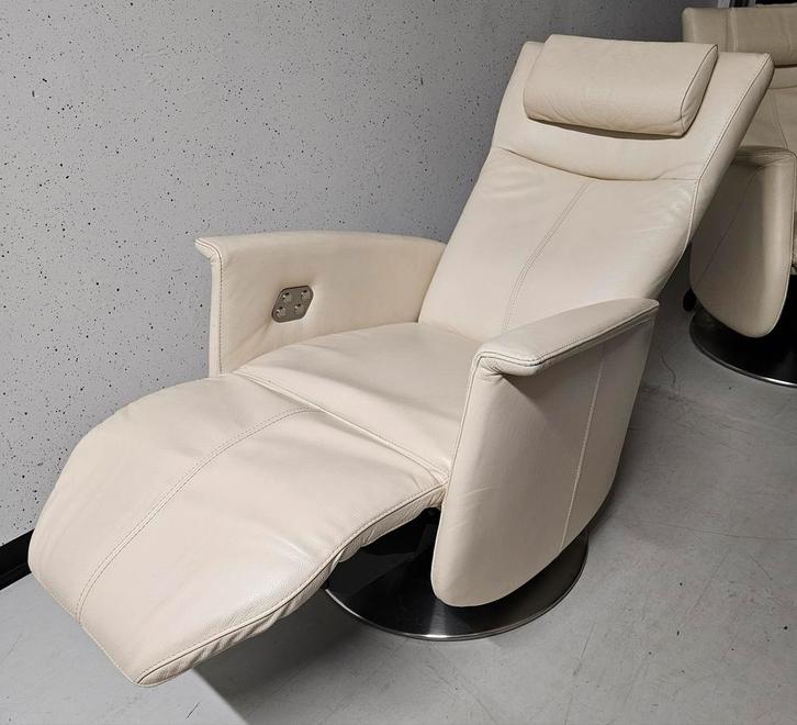 Prominent Luxe Sta-op Stoel Crème Wit - Gratis Bezorging!, Huis en Inrichting, Fauteuils, Zo goed als nieuw, Leer, Metaal, 50 tot 75 cm