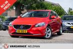 Volvo V40 2.0 Kinetic Business LEER AIRCO CLIMATE PDC RIJKLA, Auto's, 12 maanden, Gebruikt, 4 cilinders, Bedrijf