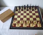 schaakspel met vintage houten stukken, Een of twee spelers, Ophalen of Verzenden, Gebruikt