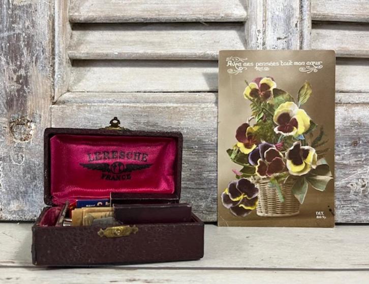 Leresche France antieke scheermes houder in origineel doosje, Antiek en Kunst, Curiosa en Brocante, Ophalen of Verzenden