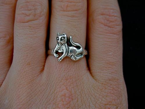 Zilveren 925 zilver ring van kat / poes maat 16.5 of 17, Sieraden, Tassen en Uiterlijk, Ringen, Nieuw, Dame, Zilver, Zilver, Verzenden