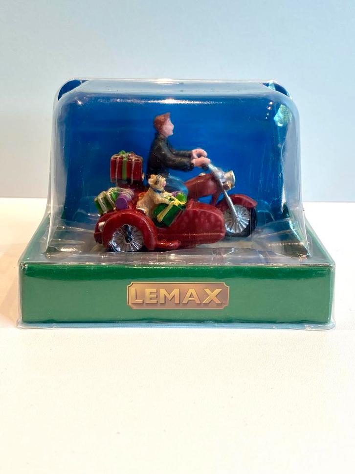 Lemax Side Car Santa (23694), Diversen, Kerst, Verzenden