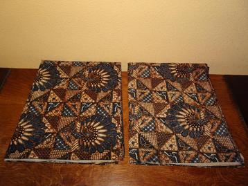 2 Batik tafellopers van 100% katoen (116 x 47 cm) beschikbaar voor biedingen