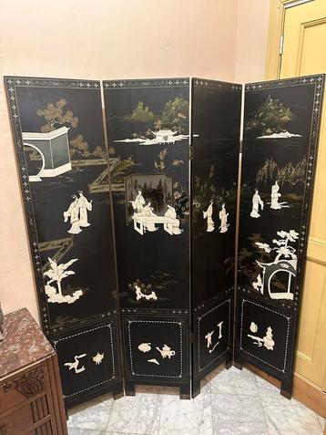 Antiek Oosters kamerscherm beschikbaar voor biedingen