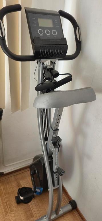 Hometrainer  beschikbaar voor biedingen