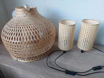 Hanglamp staandelamp beschikbaar voor biedingen