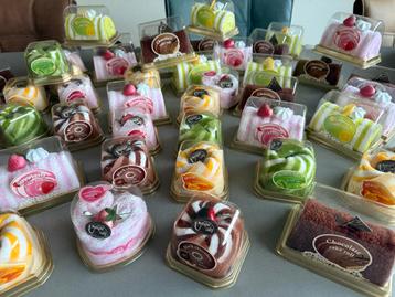 Heel gave partij (50x) van handdoek gevouwen gebakjes ! beschikbaar voor biedingen