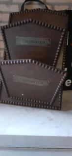 Antieke Brieven Hanger, Ophalen