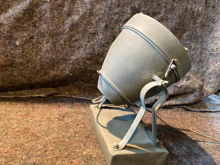 Industriële Lamp - Metaal 2 stuks, Huis en Inrichting, Lampen | Hanglampen, Gebruikt, Minder dan 50 cm, Metaal, Ophalen of Verzenden