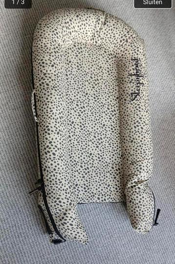DockATot Deluxe+ babynestje beschikbaar voor biedingen