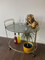 Vintage 60’s Gouden Barcart Drankenwagen Gerookt Glas, Huis en Inrichting, Tafels | Bijzettafels, Glas, 55 tot 75 cm, Gebruikt