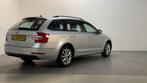 Skoda Octavia Combi 1.0 TSI Greentech Business Edition Navig, Auto's, Stof, Gebruikt, Met garantie (alle), 116 pk