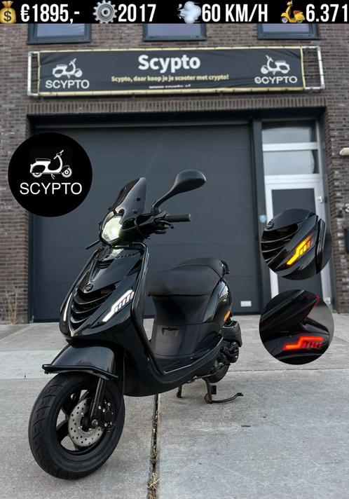 Piaggio Zip | 2017 | 6.371 km | Full Option | Brom | LED, Fietsen en Brommers, Scooters | Piaggio, Zo goed als nieuw, Zip, Maximaal 45 km/u
